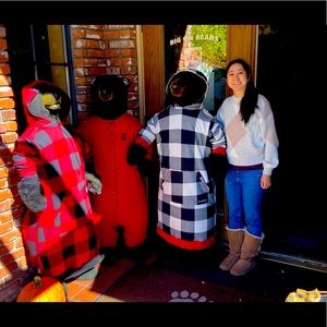 Meet your Posher, Ramona